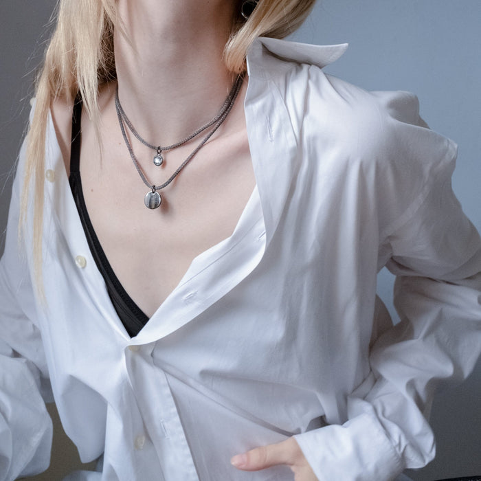 ADDI CRYSTAL NECKLACE SILVER