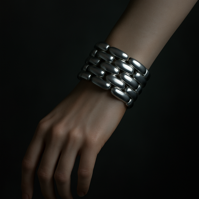 SCULPTURAL PILL CUFF