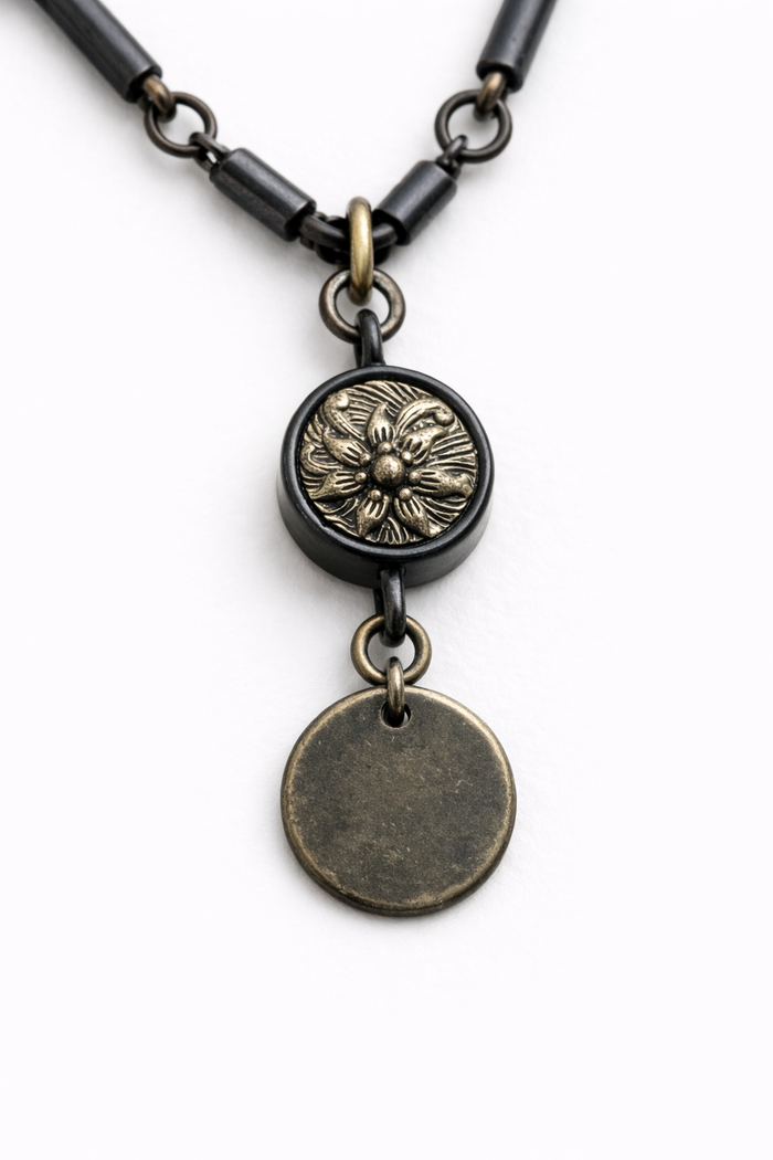 BLACKENED PENDANT NECKLACE