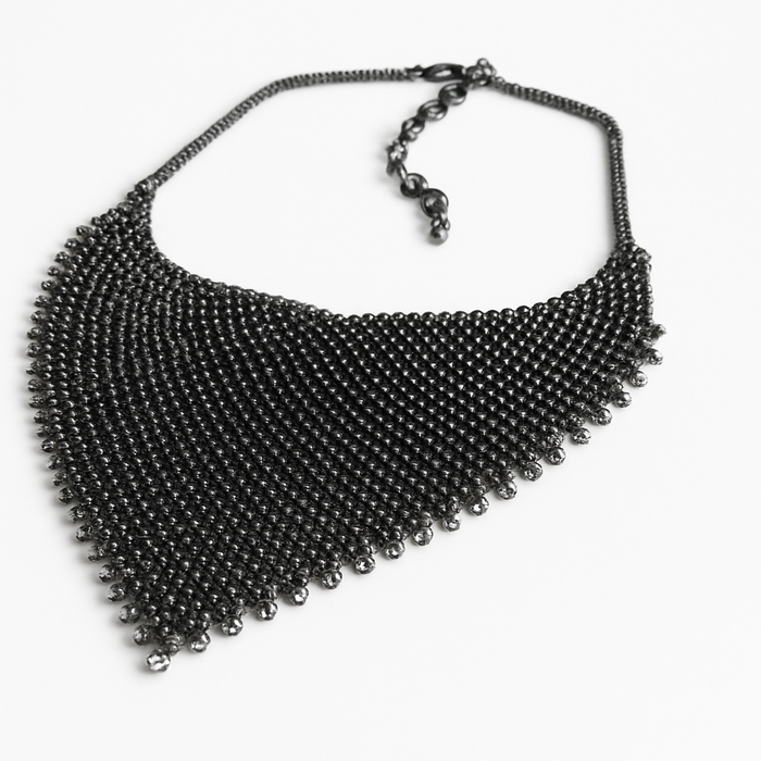 CRYSTAL SCARF NECKLACE